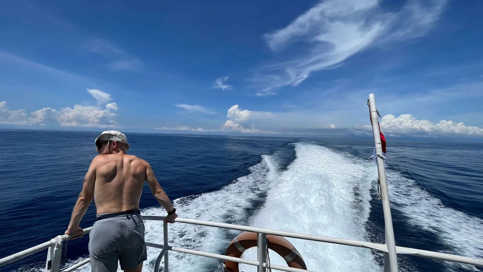 Boat wake