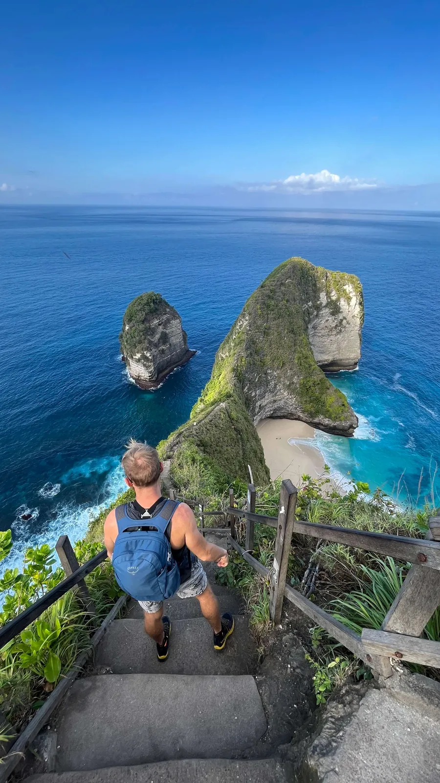 Kelingking stairs