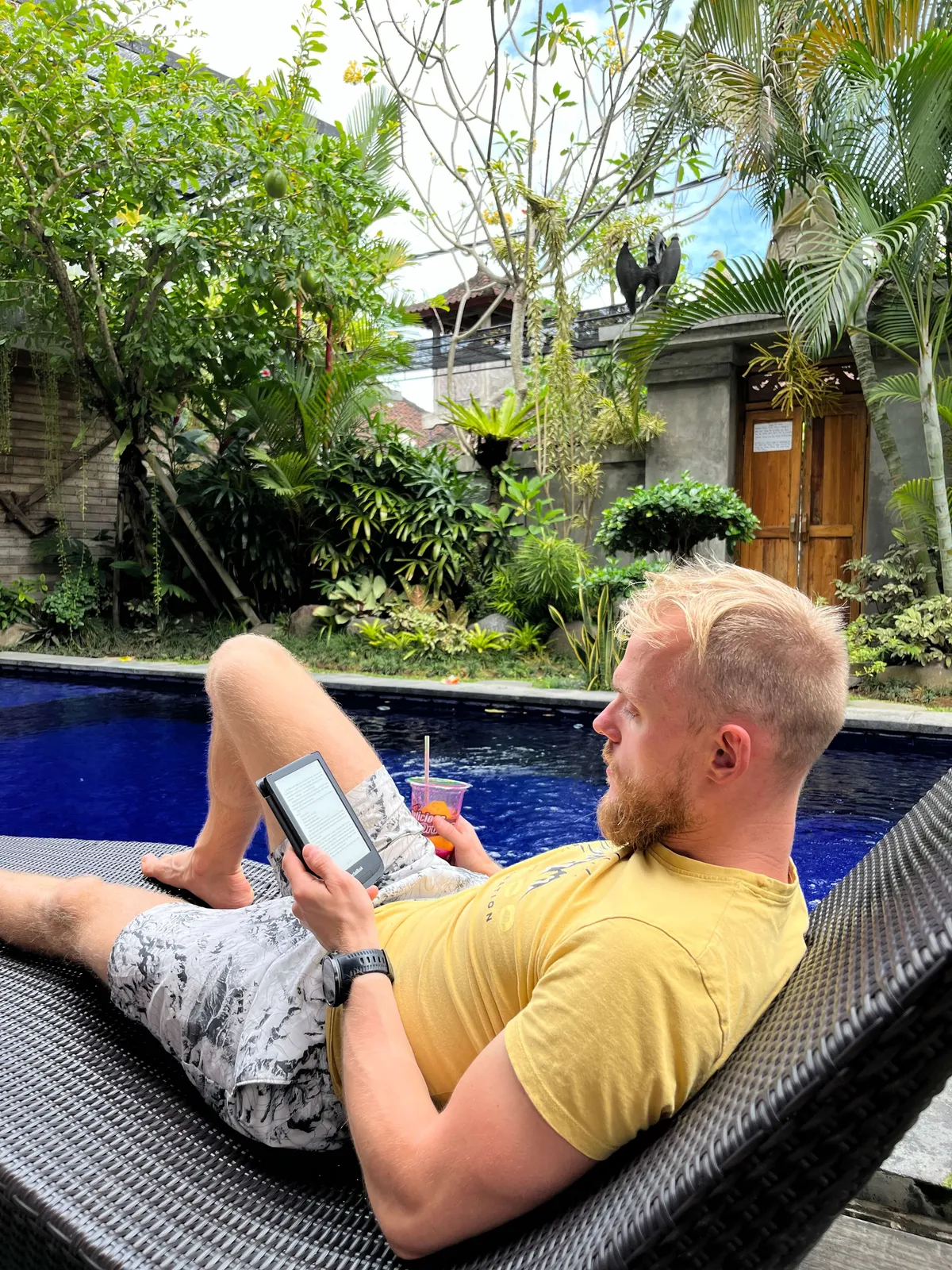 Pool relaxing