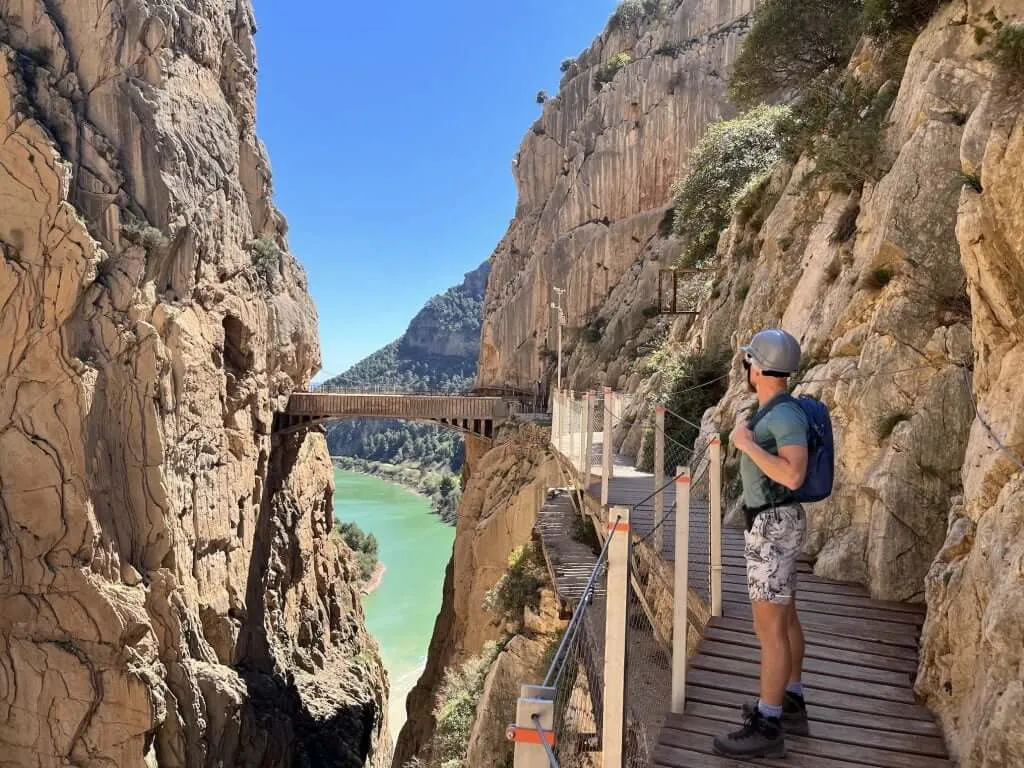 Safety walkway