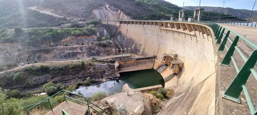 Fóia Mountain scenery