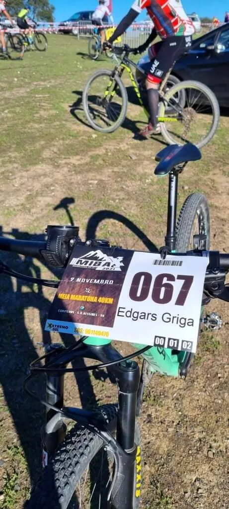 Race start with number 007