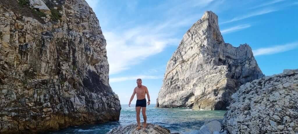 Rocky formations at Praia da Ursa